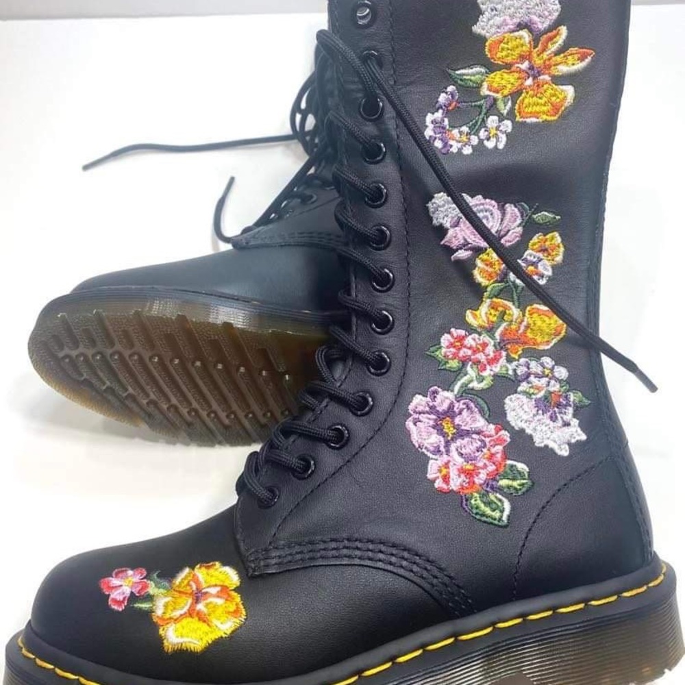 Dr.Martens 1914 Vonda II Leather Combat Boots - Picture 9 of 13